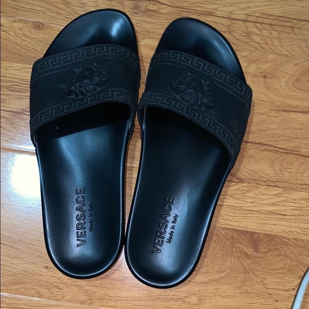 Versace Medusa slides
